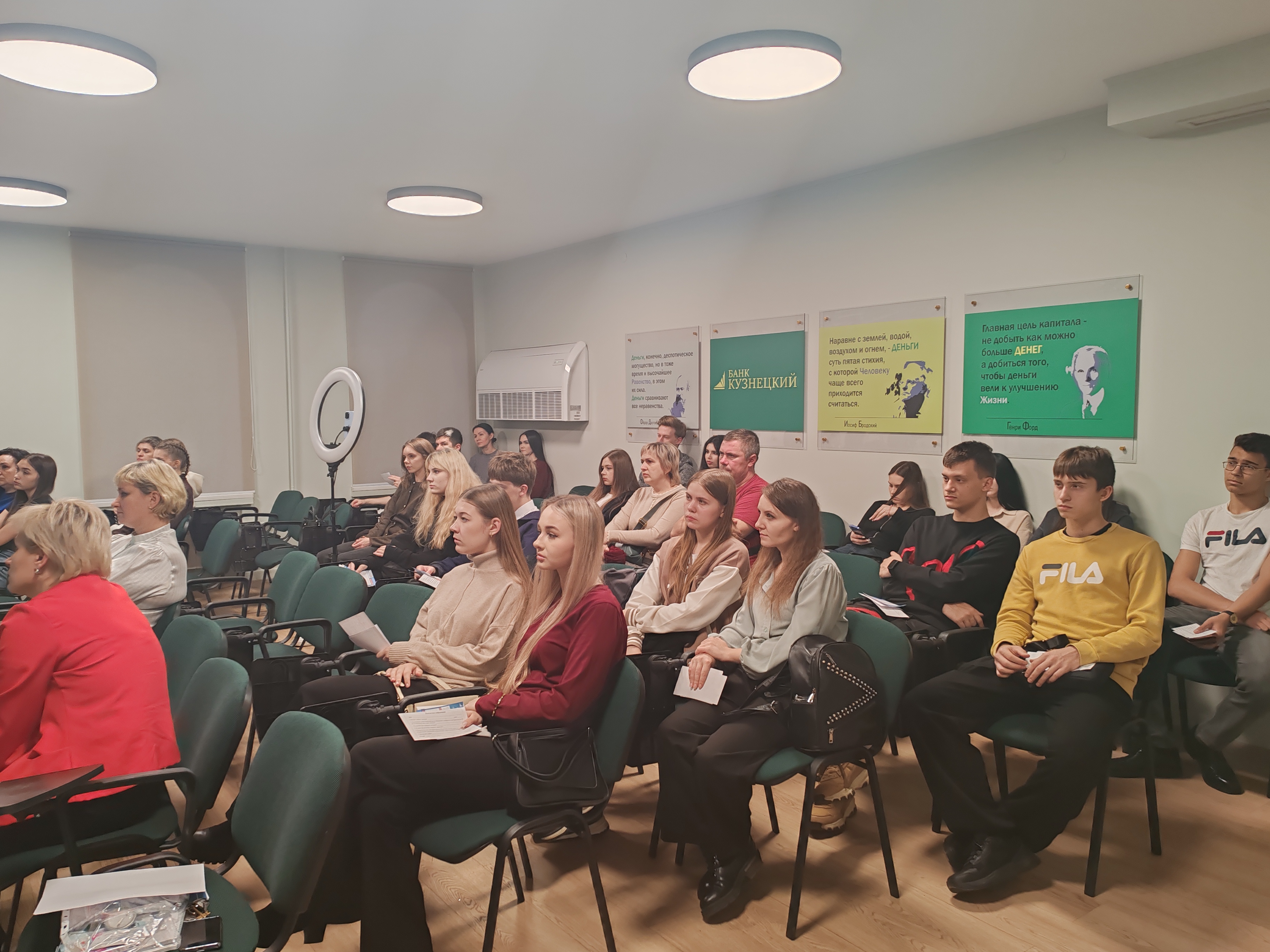 День открытых дверей в Пензенском филиале Финансового университета прошел успешно!